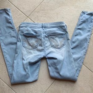 Hollister light wash skinny low-rise jeans